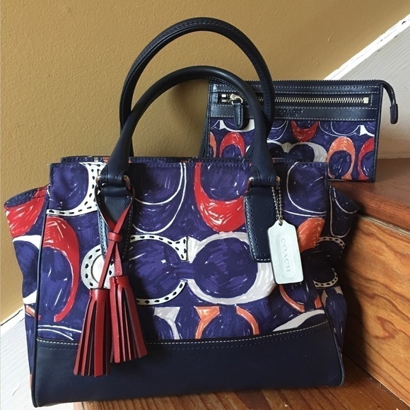 19951 Coach Legacy Purse Wallet Set Navy Appliqué - Picture 1 of 4